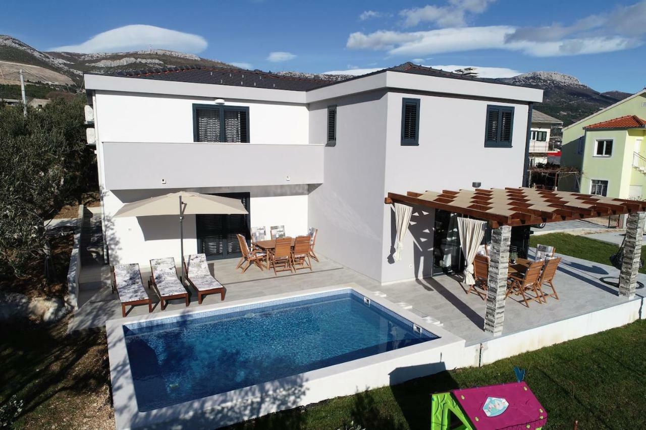 The Globetrotter'S Residence Kaštel Novi المظهر الخارجي الصورة