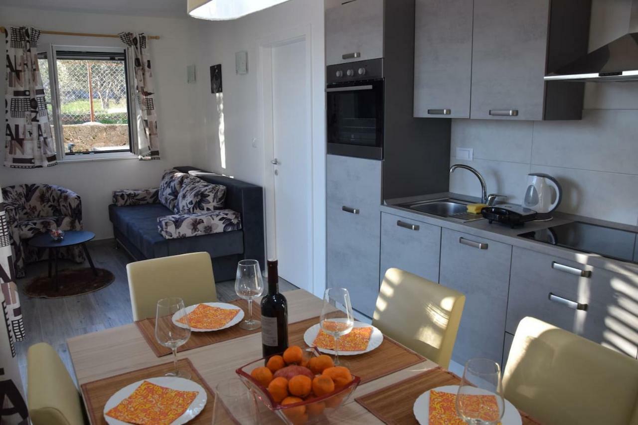The Globetrotter'S Residence Kaštel Novi المظهر الخارجي الصورة